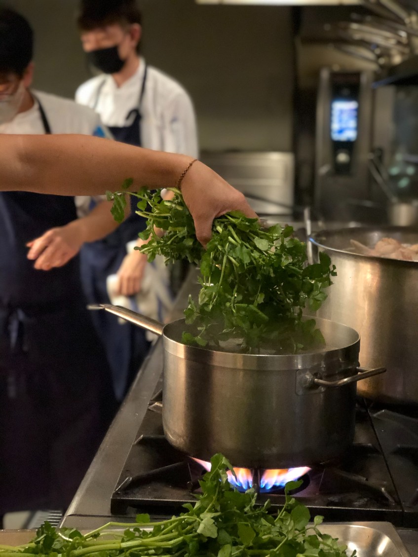 两位台北米其林餐馆大厨的家常暖心煲汤食谱
